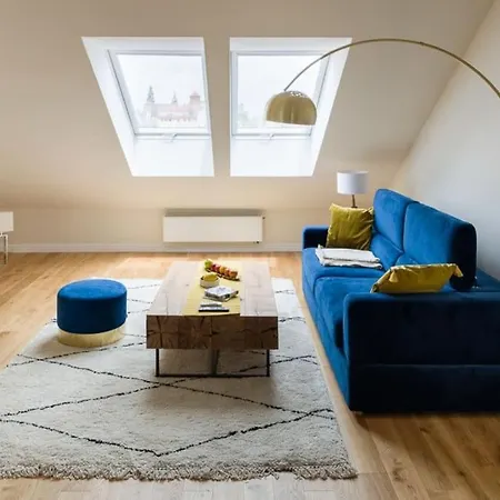 Charming In Perfect Location