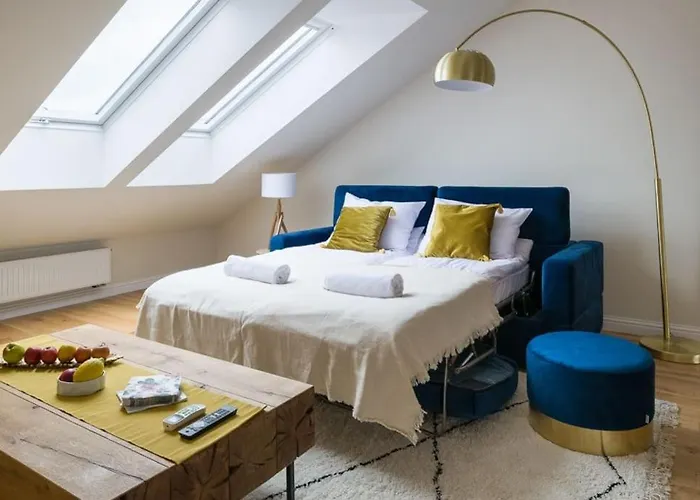 Charming In Perfect Location Apartment